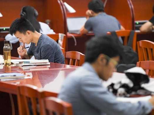  专业大洗牌：5年新增8600个点，你的学历还“值钱”吗？ 教育招生