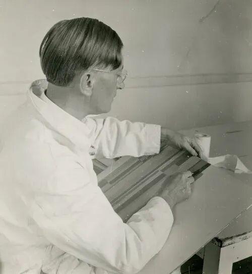  视觉重构与色彩逻辑：深度解析抽象艺术的内核价值 文化旅游