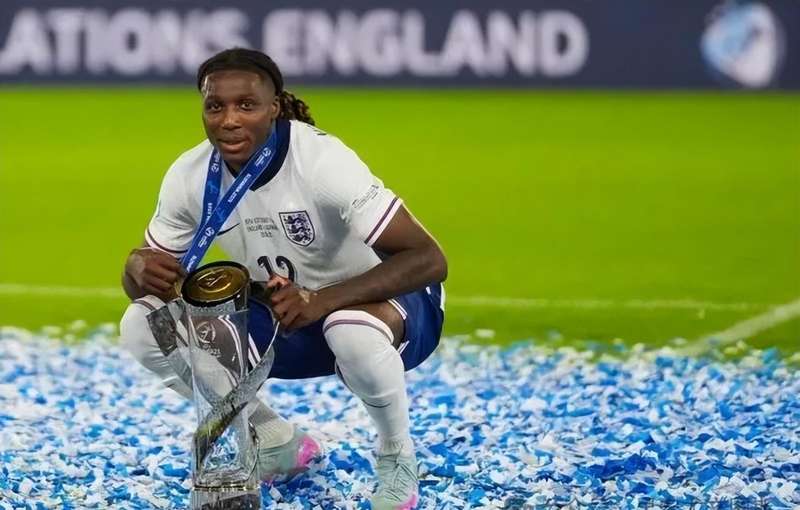  数十次现场考察：尤文图斯边路引援的精密执行手册 体育新闻