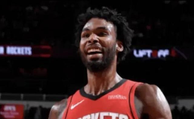  当你以为要输的时候，火箭用一波流告诉你什么叫冠军气质 体育新闻