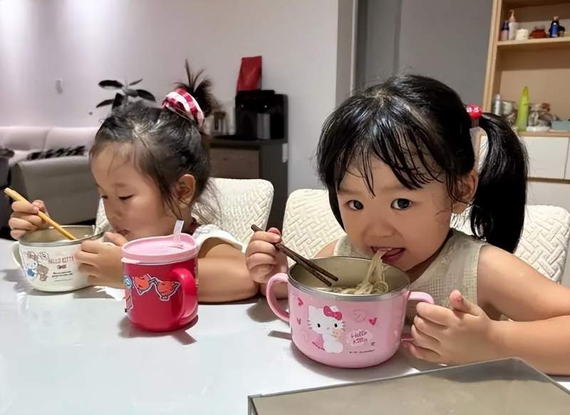  人际边界失效的成本：为什么说「抠搜」本质上是社交能力的溃败 情感心理